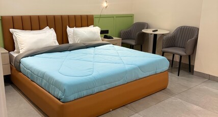 Luxury Room